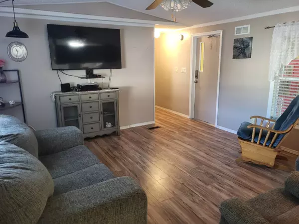 Davenport, FL 33837,3700 US Highway 17/92 #217