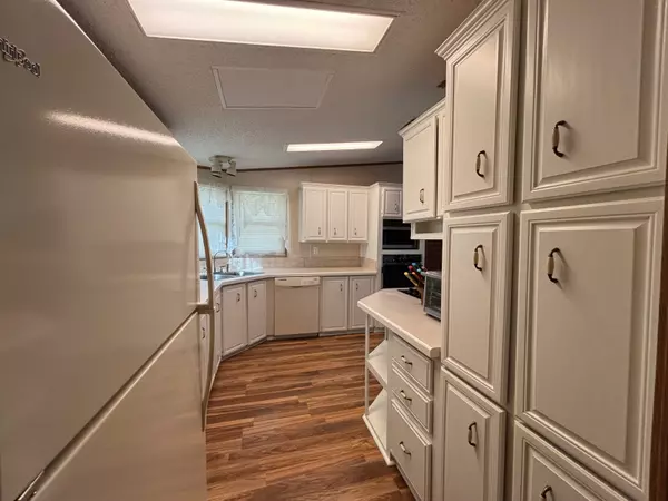 Fort Myers, FL 33912,227 Kittery Court