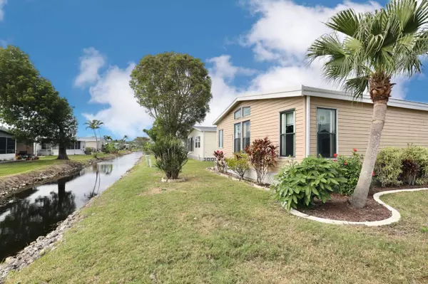 Fort Myers, FL 33912,61 Verlo Ct