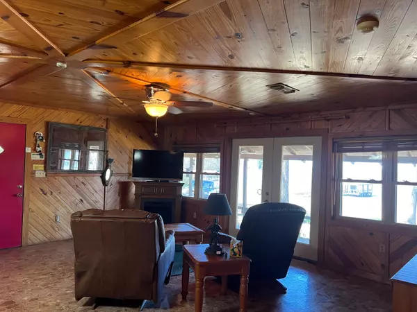 Many, LA 71449,77 Loch Ness Road