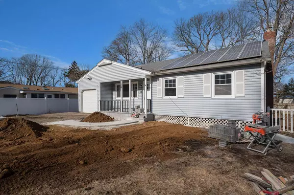 Ronkonkoma, NY 11779,14 Emily Drive