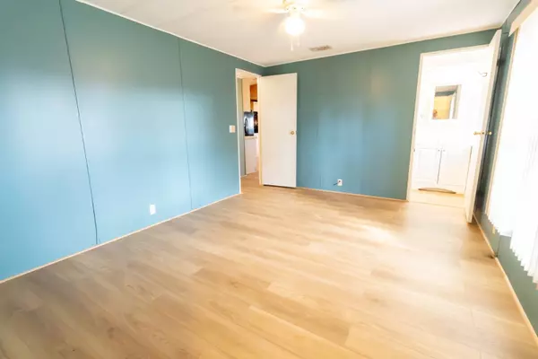 Winter Haven, FL 33881,181 Geneva