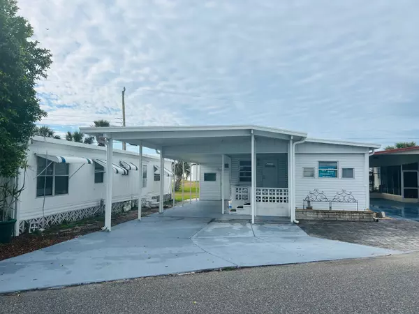 Bradenton, FL 34207,2016 Iowa Ave