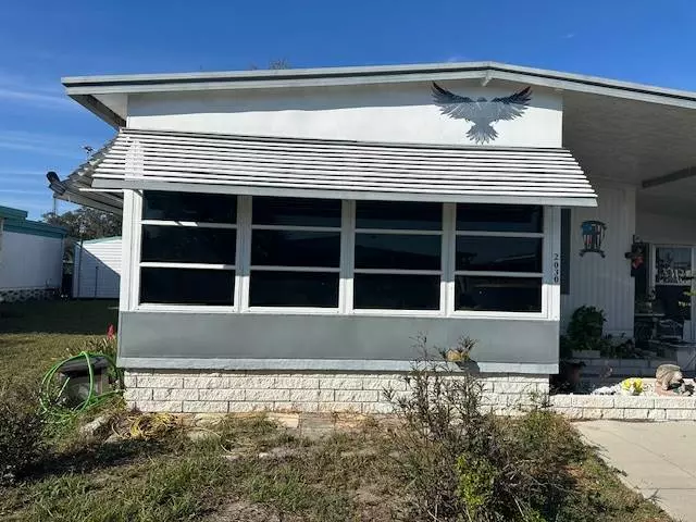 Bushnell, FL 33513,2030 Providence Lane #M4