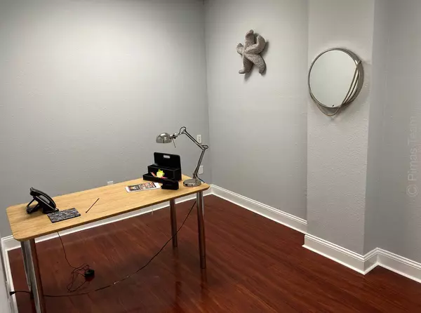 Hollywood, FL 33019,3800 S Ocean Dr #217