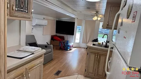 Vero Beach, FL 32968,9455 108th ave #234