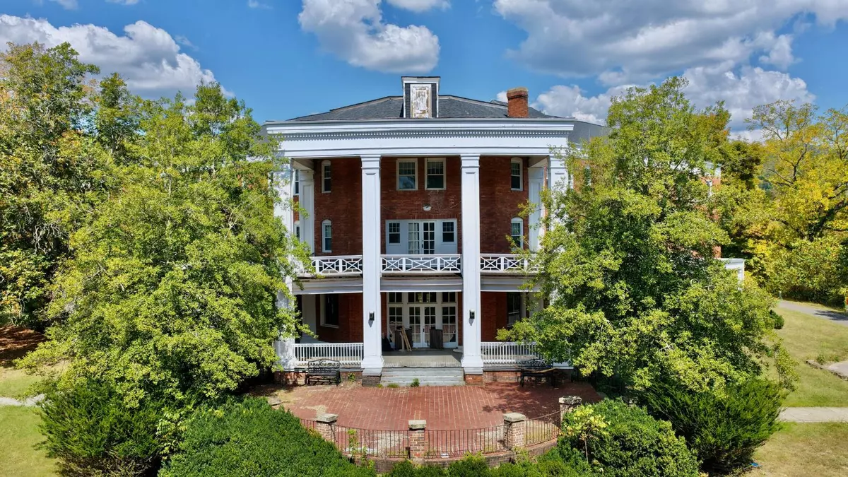 Pence Springs, WV 24962,158 Academy Lane