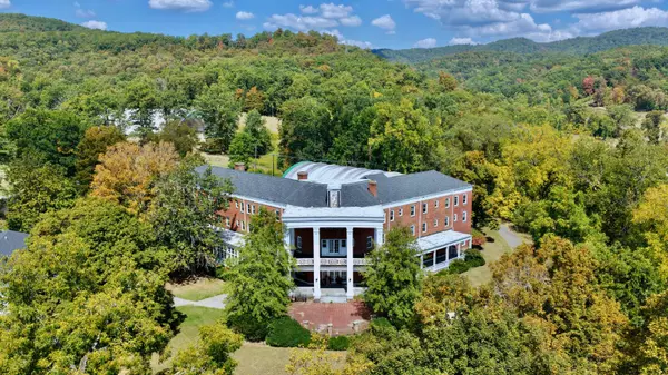 Pence Springs, WV 24962,158 Academy Lane