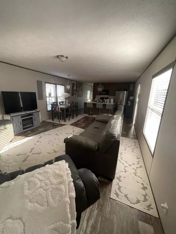 Hampton, GA 30228,823 Cambridge Pkwy