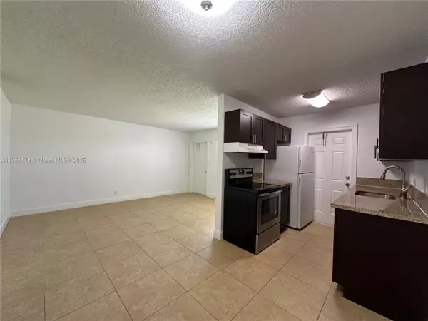 Pompano Beach, FL 33064,2900 NE 17th Ave #109