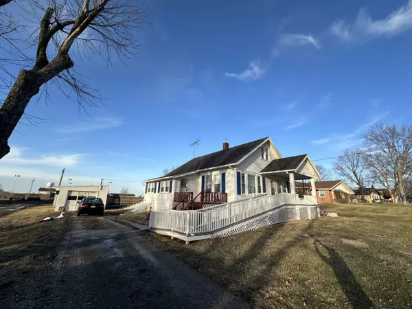 Cameron, MO 64429,824 W 8th St