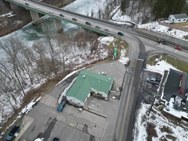 1501 Mary Lou Retton Drive, Fairmont, WV 26554