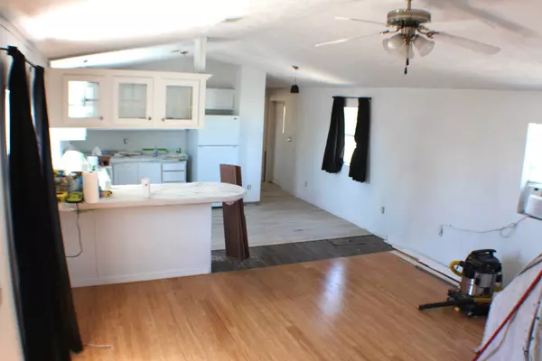 Boynton Beach, FL 33436,2404 NW 27 Ave