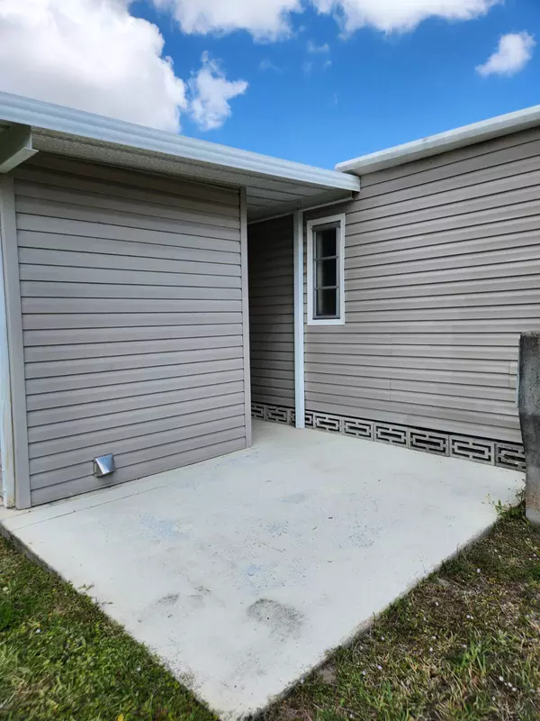 Boynton Beach, FL 33436,4416 King Theodore #248