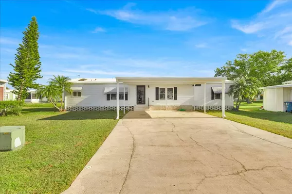 3000 US Highway 17-92 W #232, Haines City, FL 33844