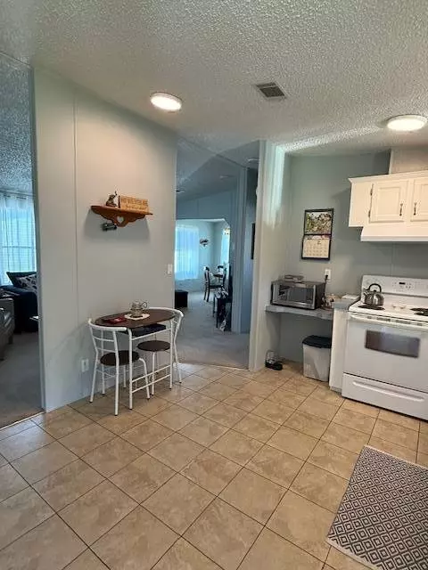 Auburndale, FL 33823,493 Goldenrod Circle S