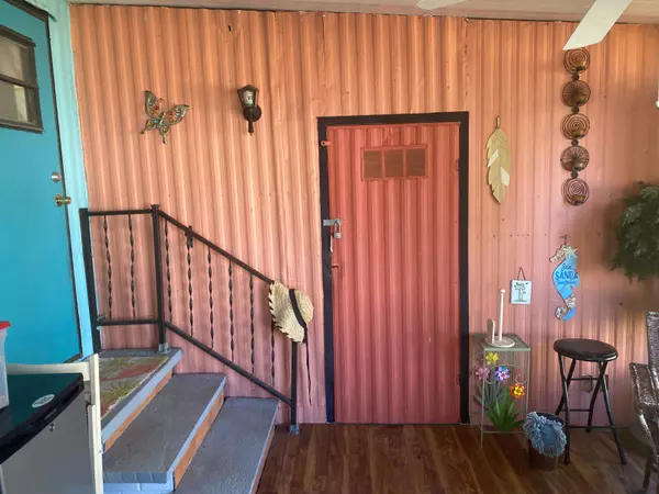 Flagler Beach, FL 32136,12 White Feather