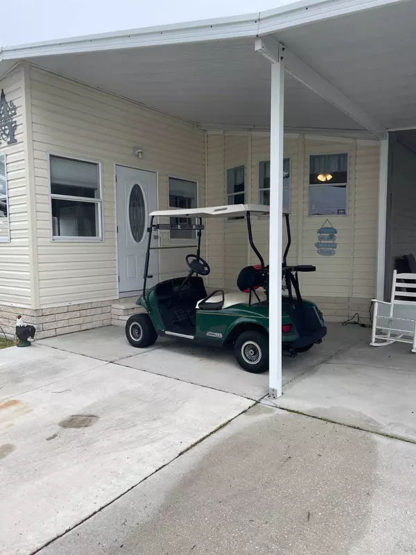 Arcadia, FL 34266,4810 NW HWY 72 #207