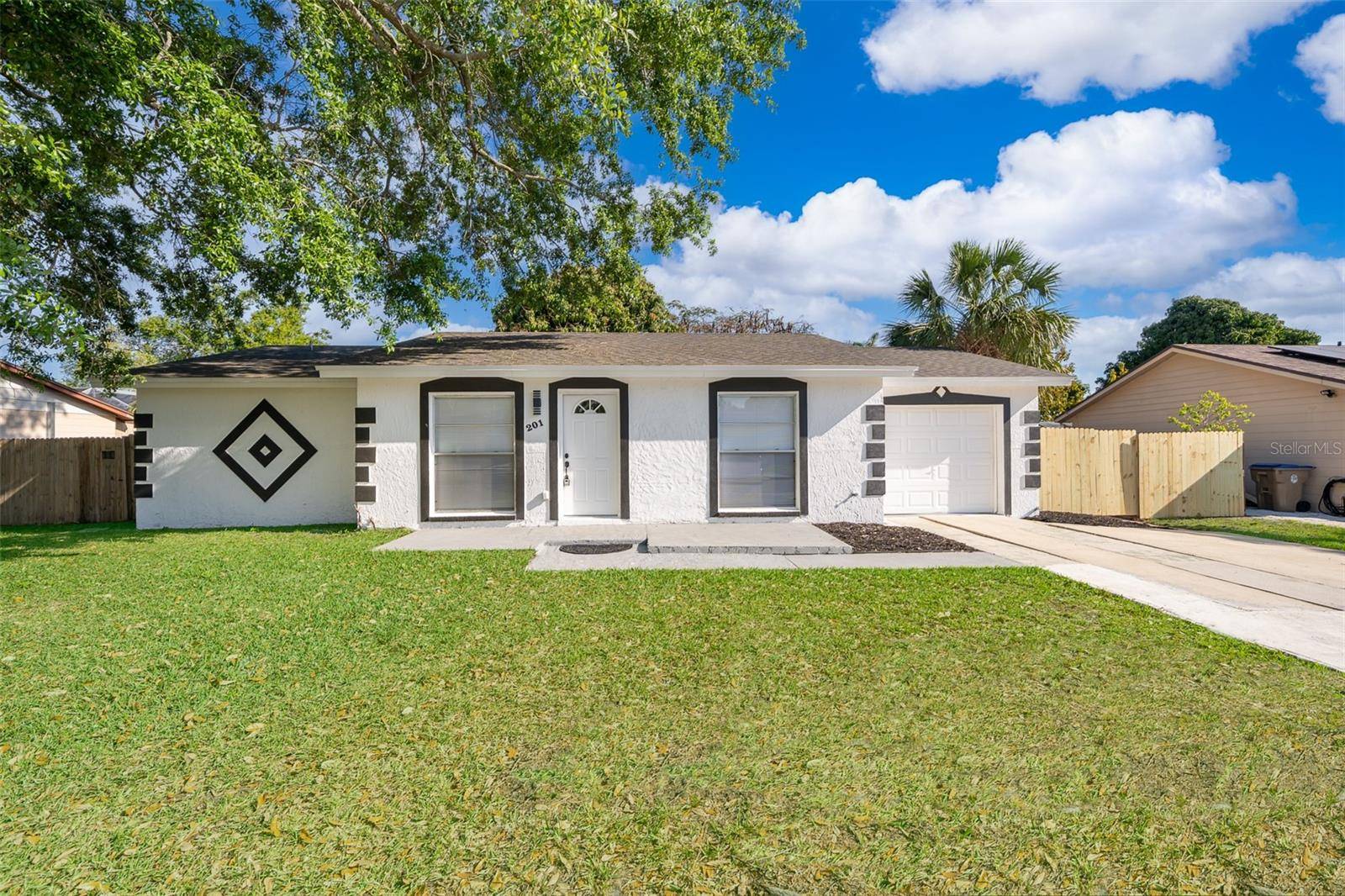 201 La Paz Drive, Kissimmee, FL 34743
