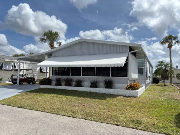 32 Verlo Ct, Fort Myers, FL 33912