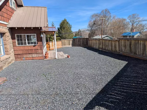 Burns, OR 97720,82 East D St