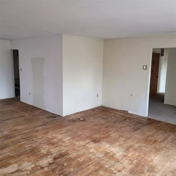 Staten Island, NY 10314,125 Queen Street