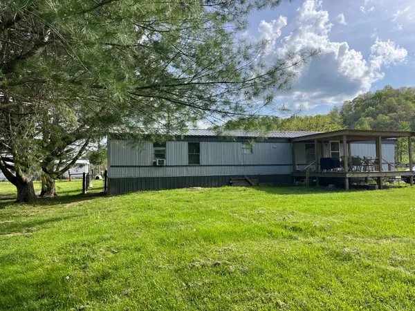 29 Barnard Ln, Liberty, KY 42539