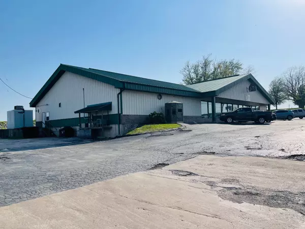 Pittsfield, IL 62363,1299 West Washington St