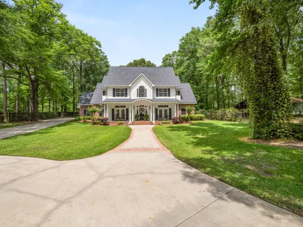 Many, LA 71449,264 Cedar Lane