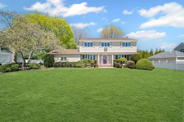 Bay Shore, NY 11706,1 Bardolier Lane