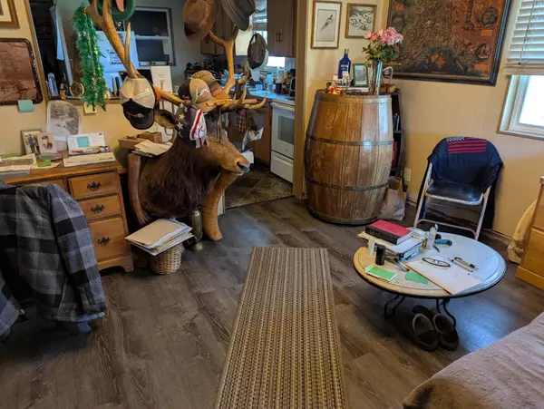 Burns, OR 97720,587 1/2 W Fillmore St