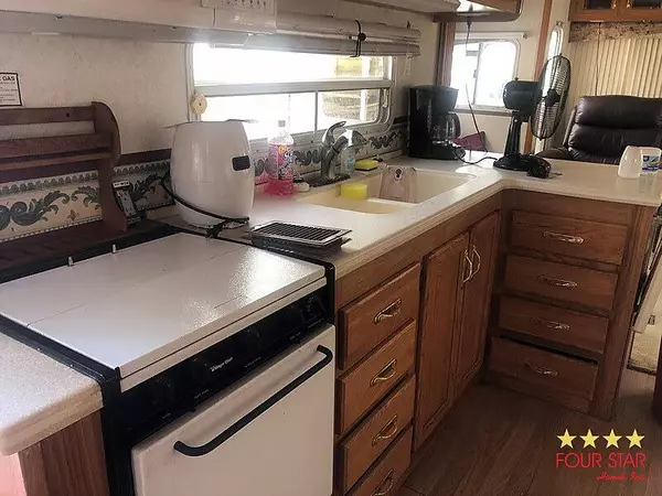 Avon Park, FL 33825,2825 SR 17  S #39