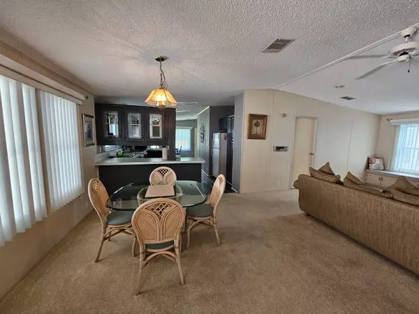 Lakeland, FL 33810,9329 Top Flight Drive