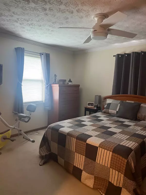 Jackson, OH 45640,224 High place