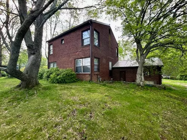 Lawrenceville, IL 62439,9823 State Route 250 #2, 3, & 4