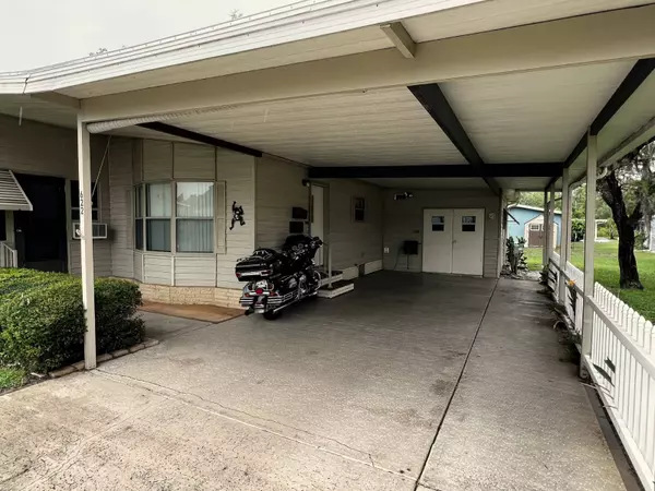 Winter Haven, FL 33881,622 Century Drive