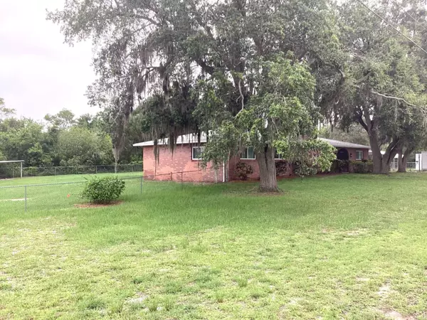 Lake Placid, FL 33852,136 Hallmark Ave