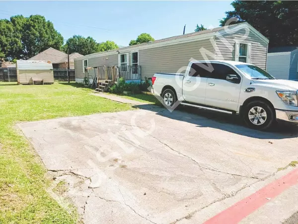 Glenn Heights, TX 75154,515 Bear Trail