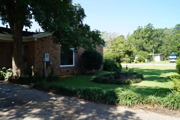 Jackson, AL 36545,306 Chesley Ave