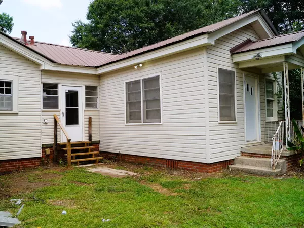 Jackson, AL 36545,120 W Clinton st