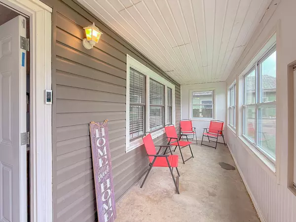 Ada, OK 74820,725 W 21st