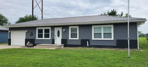 410 Lee Ave., Olney, IL 62450