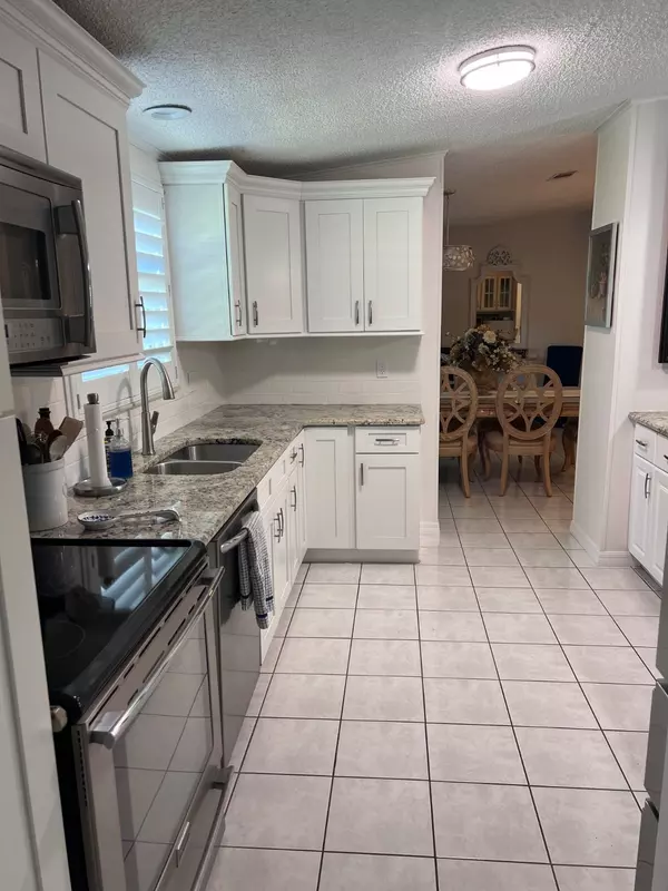 Sebastian, FL 32958,15 Treasure cir