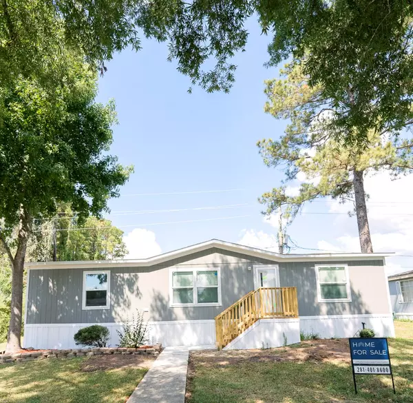 803 Gregs Way, Huffman, TX 77336