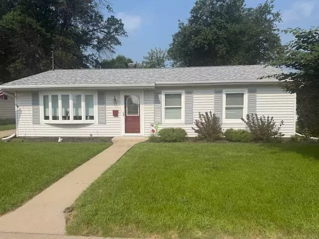 Monmouth, IL 61462,24 Lincoln Court