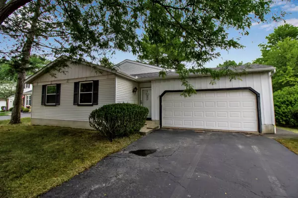 203 Robin Rd, Amherst, NY 14228