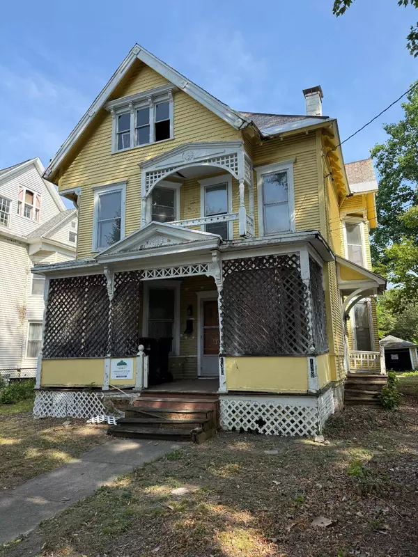 128 Mclennan Ave, Syracuse, NY 13205