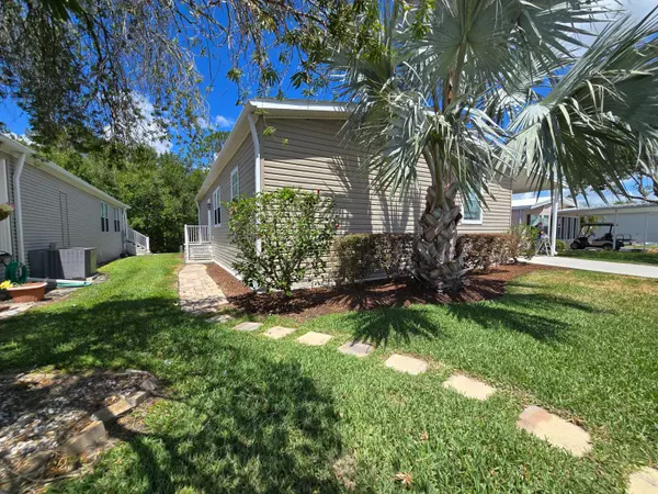 40 Sargent St, Haines City, FL 33844