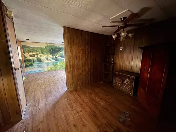 Tell City, IN 47586,1338 Troy Ridge Road