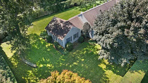 East Hampton, NY 11937,1 Egypt Close